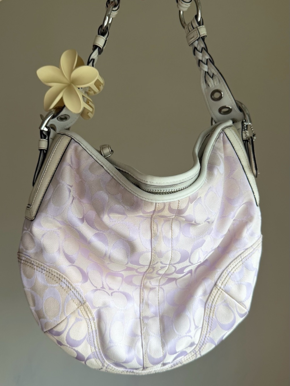 Vintage Coach Signature Shoulder Bag Y2K Lavender Purple Leather